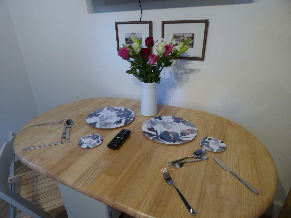 Hunters Moon B&B Tidworth Εξωτερικό φωτογραφία